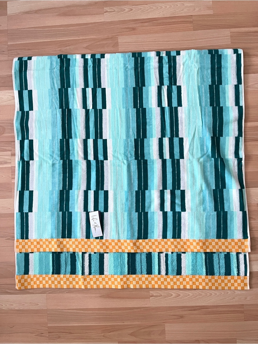 Brand New 100% Cotton Resort Beach Towel
